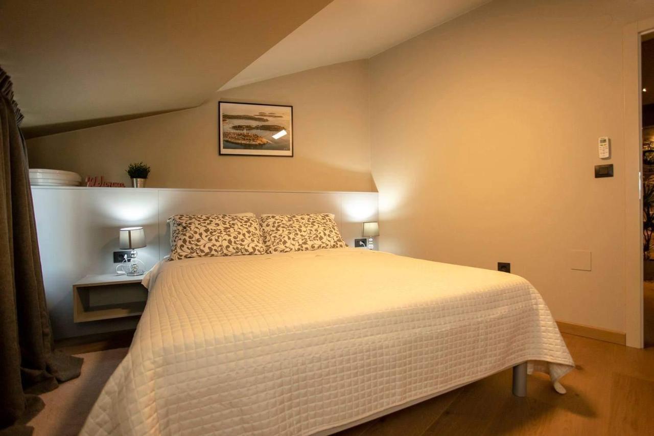 רוביני ˇdcˇ Modern Apartment Near The Church מראה חיצוני תמונה