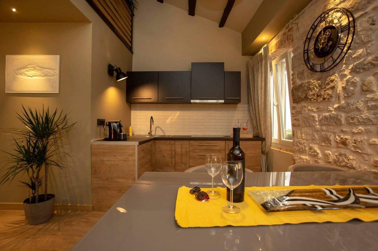 רוביני ˇdcˇ Modern Apartment Near The Church מראה חיצוני תמונה