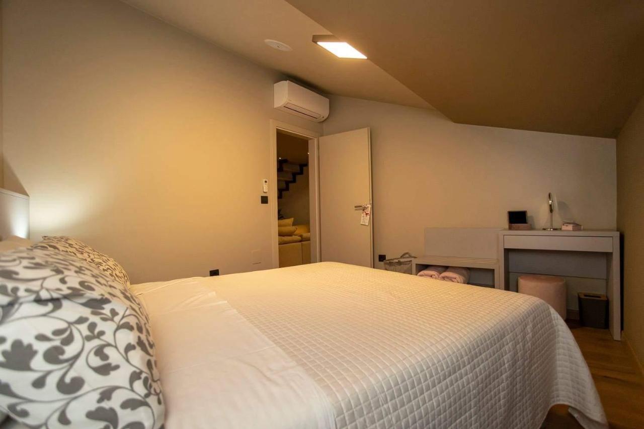 רוביני ˇdcˇ Modern Apartment Near The Church מראה חיצוני תמונה