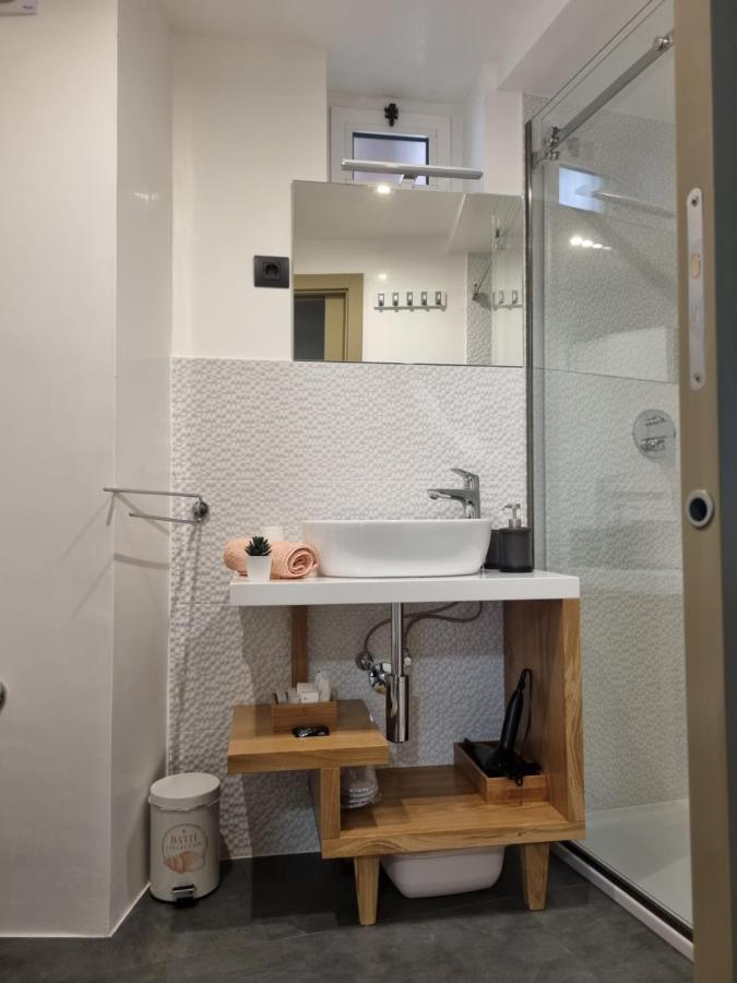 רוביני ˇdcˇ Modern Apartment Near The Church מראה חיצוני תמונה
